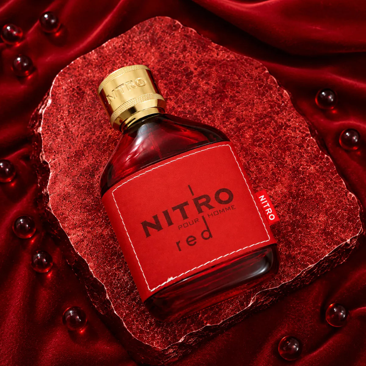 Dumont Nitro Red Eau De Parfum 100ml for best price in Qatar, fresh fruity fragrance with long-lasting scent - perfumesouq Qatar