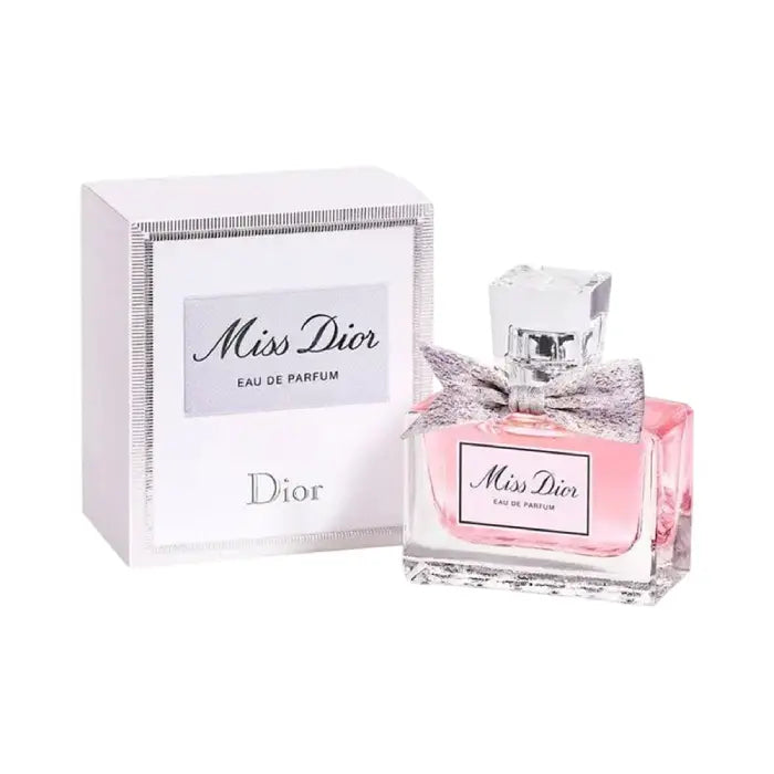 Miss Dior women’s perfume featuring rose and mandarin notes with premium fragrance packaging from Perfumesouq Qatar